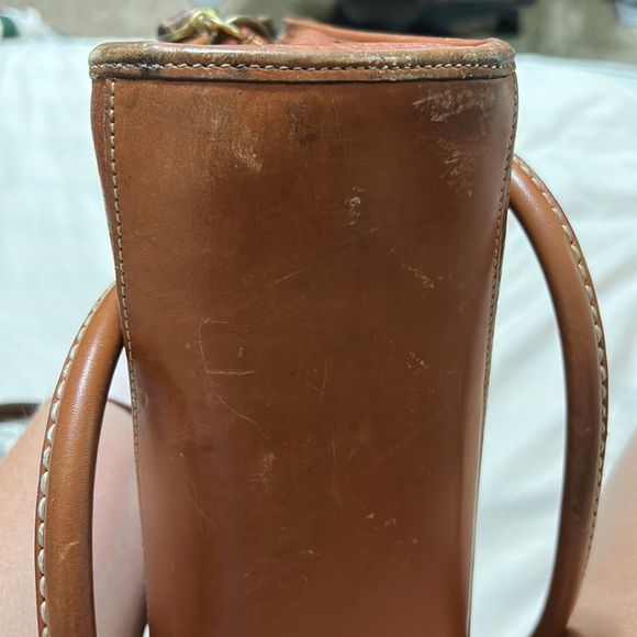Vintage Dooney and Bourke bag - Picture 8 of 9